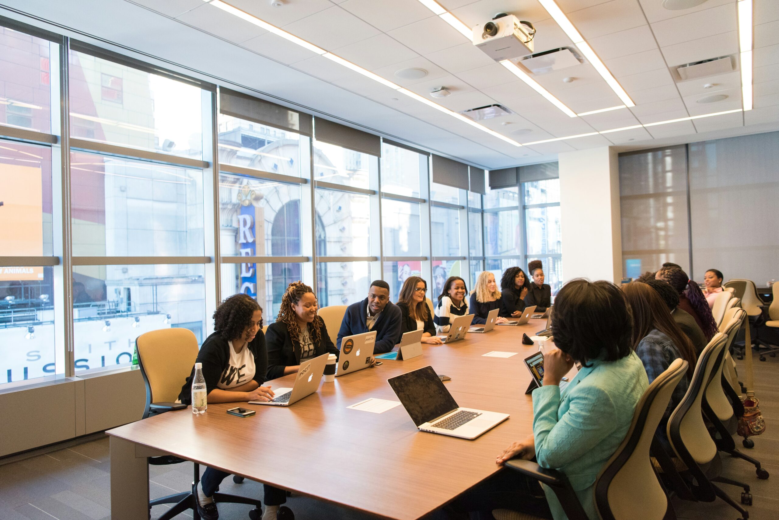 The Keys to Effective Board Meetings: From Agendas to Meeting Minutes